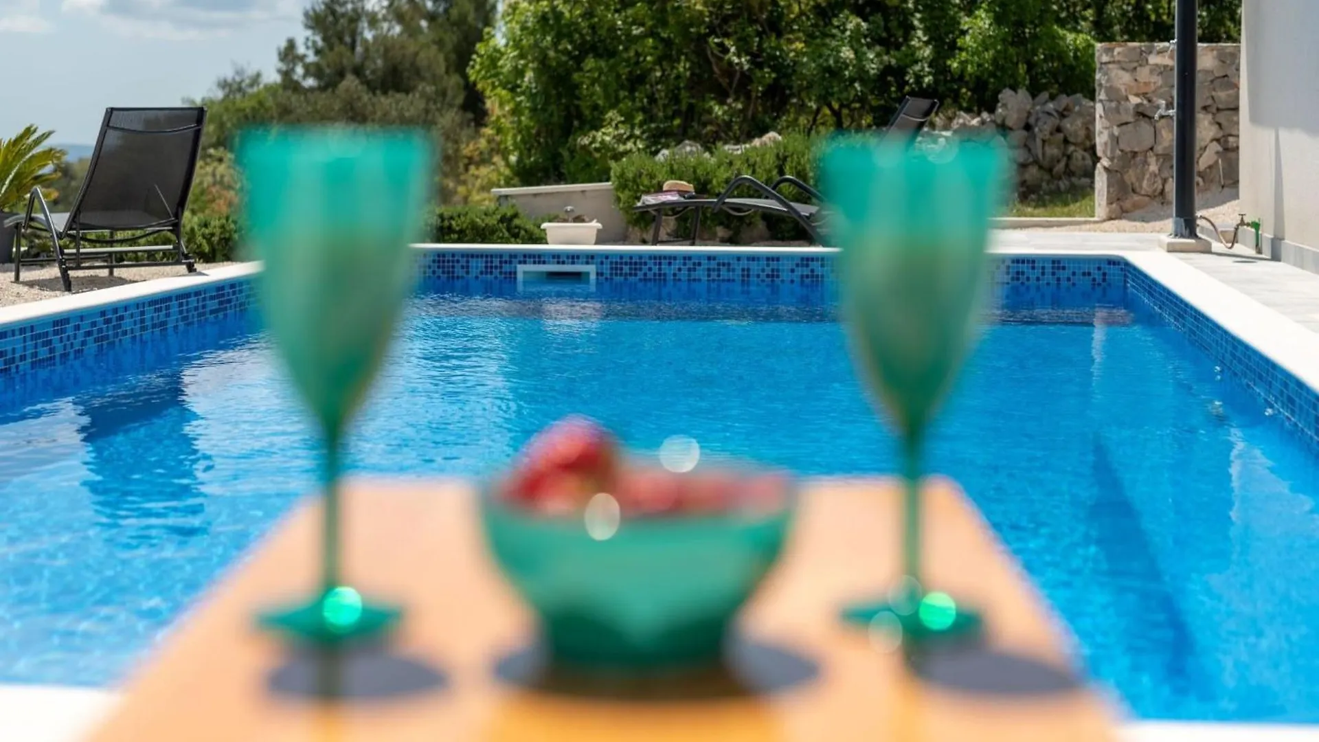 Hillside Villa In Trogir With Pool, Terrace, And Stunning City View